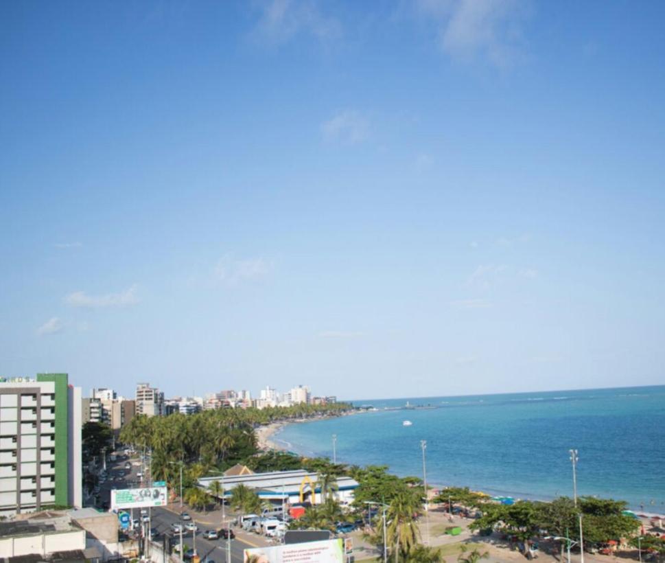 Na Beira Mar De Pajucara- Edif Neo- Apartamento Quarto E Sala- Tem Varanda - Vista Lateral Do Mar- Rua Julio Plech Filho 60 Esquina Com Avenida Doutor Antonio Gouveia - Consumo Eletrico E Pago No Ckeck-Out 1Kwh E 1,35 Reias Maceió Exteriér fotografie